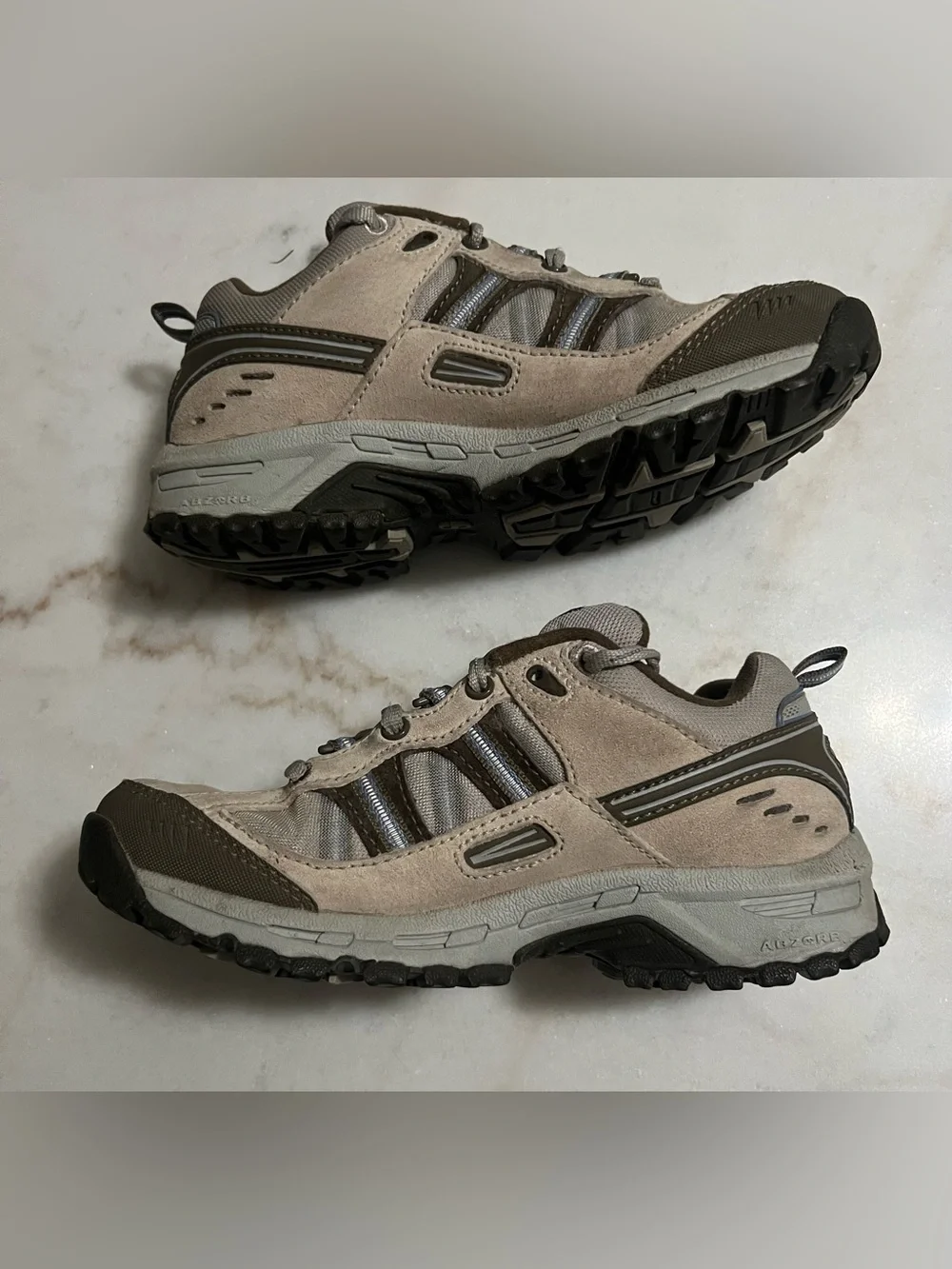 New Balance 644 Trail Hiking Tan Brown Women’s Size 6